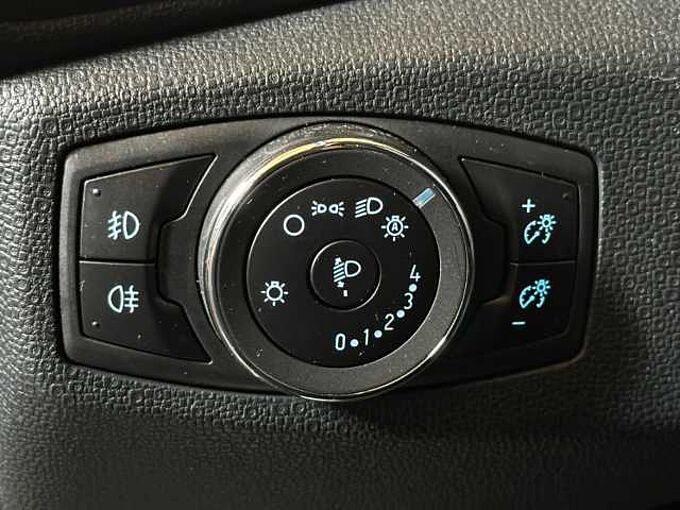 Ford EcoSport Active+Kamera+BLIS+Winter-P. +Tempo 