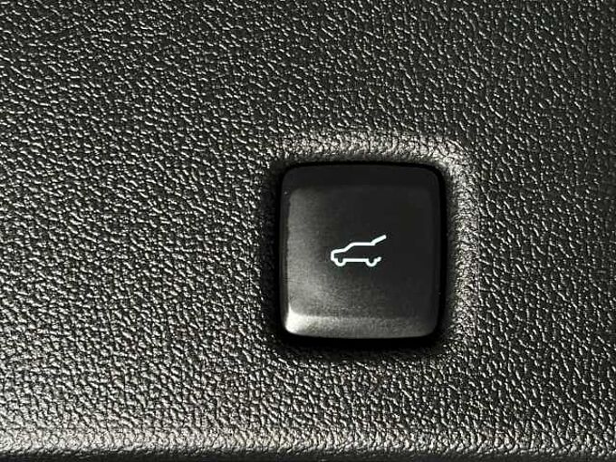 Ford Kuga ST-Line X+Automatik+Pano+B&O+Head-Up+Kamera