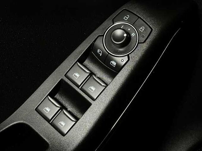 Ford Puma Titanium+Navi+PDC+Tempo+Klimaanlage 