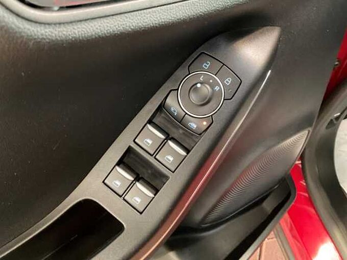 Ford Puma Titanium X+AHK+B&O+LED+Kam.+Sitzheiz.+Allwetter