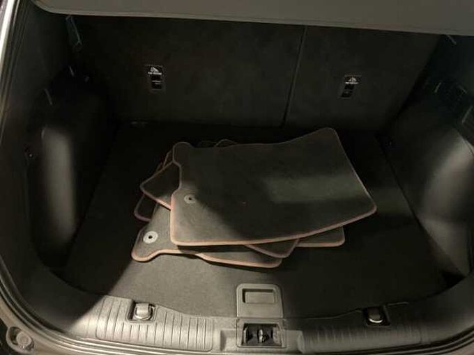 Ford Kuga Plug-In Hybrid ST-Line Winter-P. NAVI. PDC. R&Uuml;CKF. 