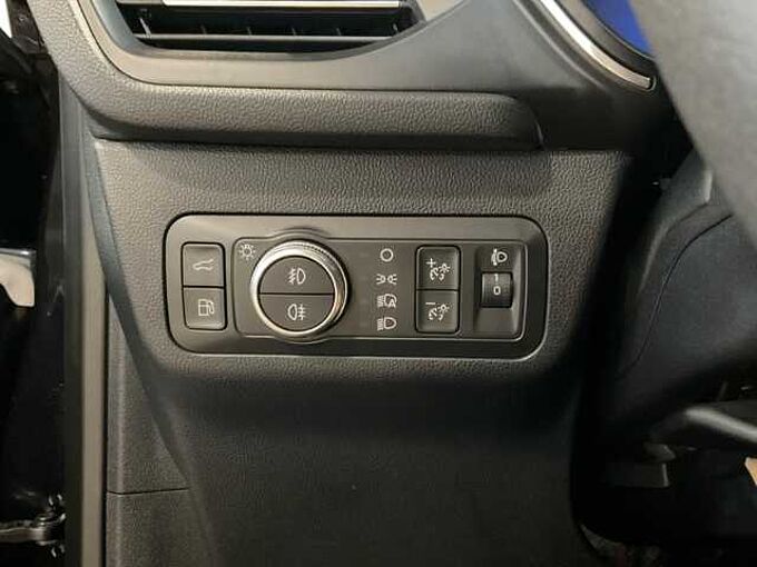 Ford Kuga Plug-In Hybrid Titanium X . Pano. elektr AHK. Winter-P