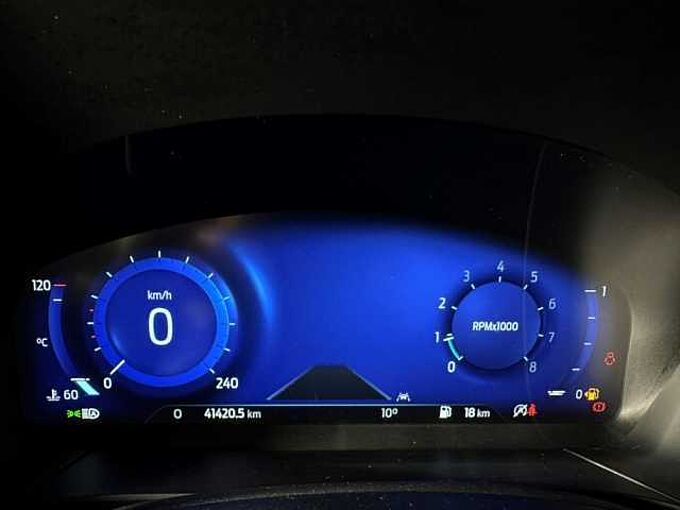 Ford Kuga ST-Line+Pano+Key-Free+Head-Up+Kamera 