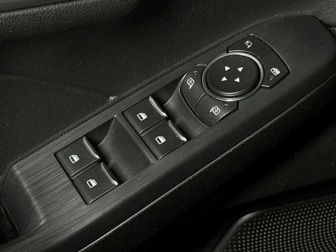 Ford Kuga Titanium X+Kamera+B&O+Key-Free+BLIS+Navi 