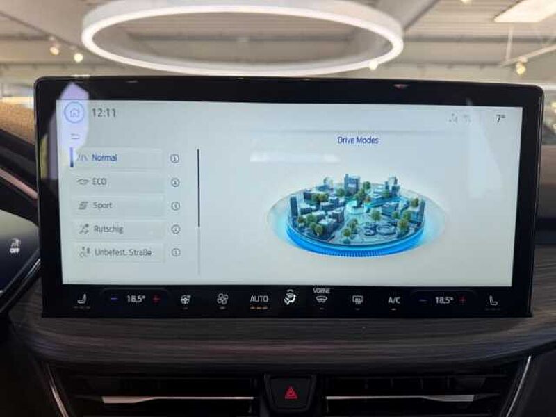 Ford Kuga FHEV Active Key-Free-System+Rückfahrkamera+LED-Scheinwerfer FHEV Active Key-Free-System+Rückfahrkamera+LED-Scheinwerfer