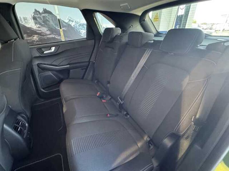 Ford Kuga FHEV Active Key-Free-System+Rückfahrkamera+LED-Scheinwerfer FHEV Active Key-Free-System+Rückfahrkamera+LED-Scheinwerfer