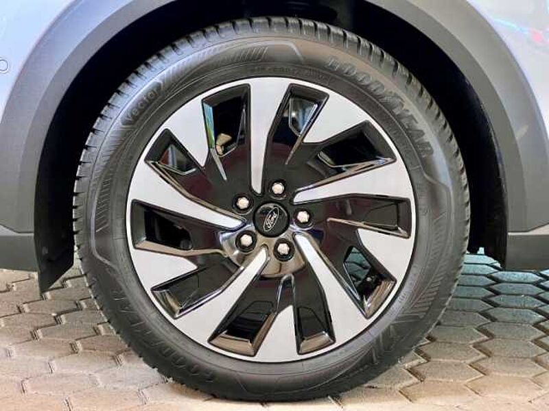 Ford Puma Design Titanium+Navi+Rückfahrkamera+Tempomat Design Titanium+Navi+Rückfahrkamera+Tempomat