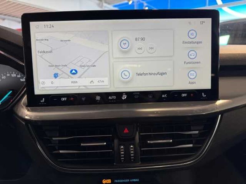 Ford Focus Titanium Turnier Automatik+Rückfahrkamera+Navi+Tempomat Titanium Turnier Automatik+Rückfahrkamera+Navi+Tempomat