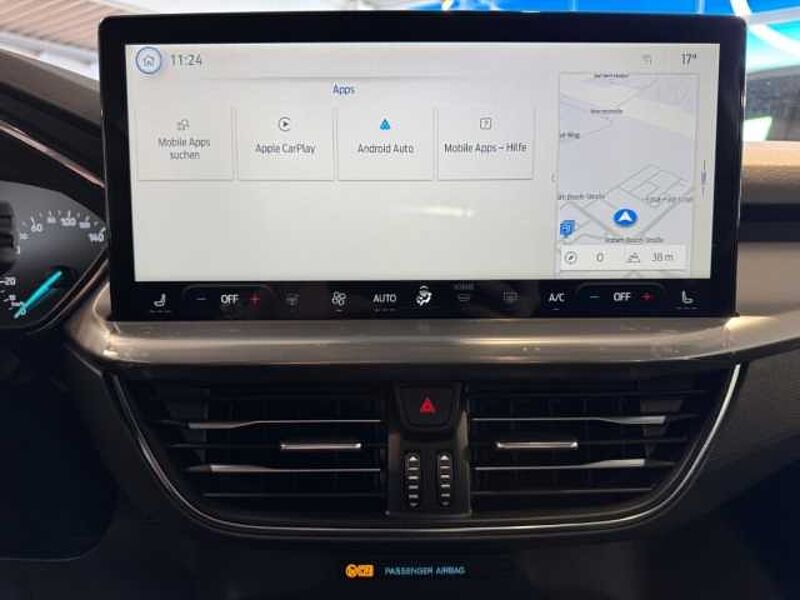 Ford Focus Titanium Turnier Automatik+Rückfahrkamera+Navi+Tempomat Titanium Turnier Automatik+Rückfahrkamera+Navi+Tempomat