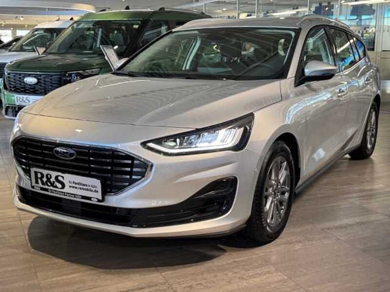 Ford Focus Titanium Turnier Automatik+Rückfahrkamera+Navi+Tempomat Titanium Turnier Automatik+Rückfahrkamera+Navi+Tempomat