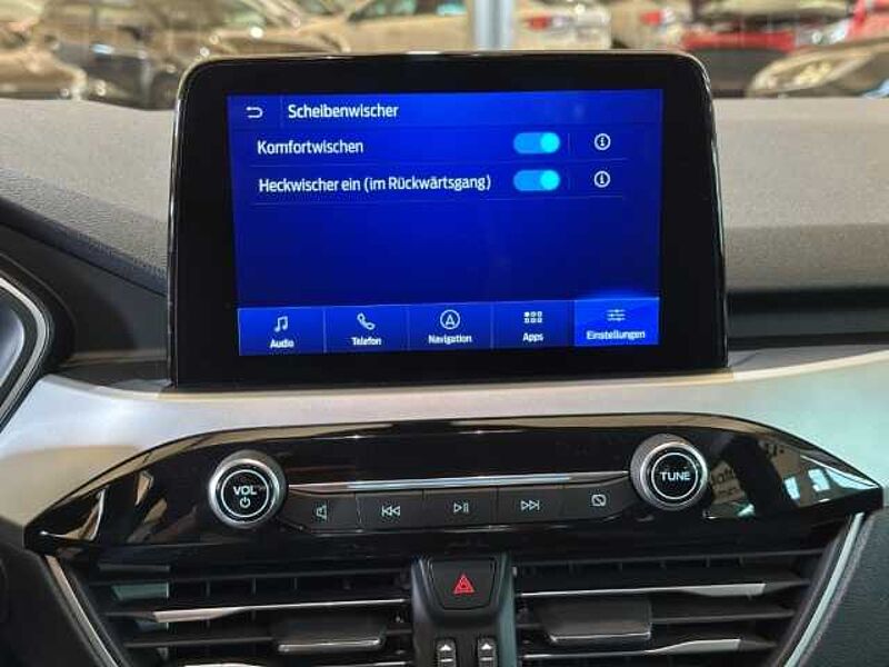Ford Kuga Cool&Connect+Automatik+AHK+Navi+Sitzheizung