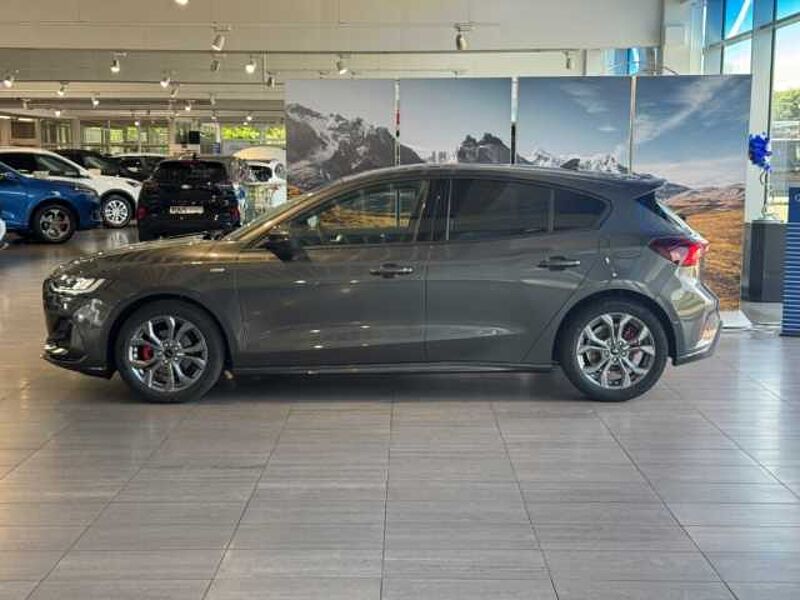 Ford Focus ST-Line Rückfahrkamera+LED+Klimaautomatik+Tempomat+Navi