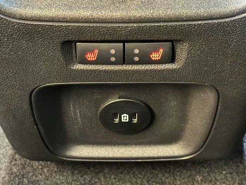 Ford Kuga Titanium+Automatik+Kamera+Navi+Key-Free