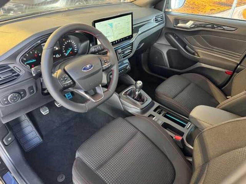 Ford Focus Turnier ST-Line Elektr. -Heckklappe+LED+Navi+Tempomat