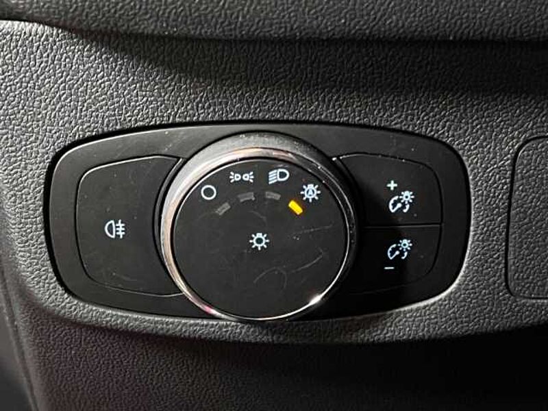 Ford Focus Turnier ST-Line X+5 J. Garantie*+Automatik