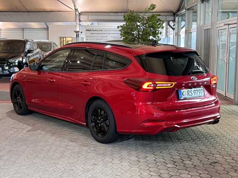 Ford Focus Turnier ST-Line X+5 J. Garantie*+Automatik