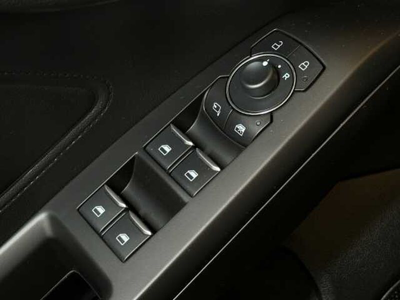 Ford Focus Turnier ST-Line X+AHK+Navi+Kamera+Key-Free