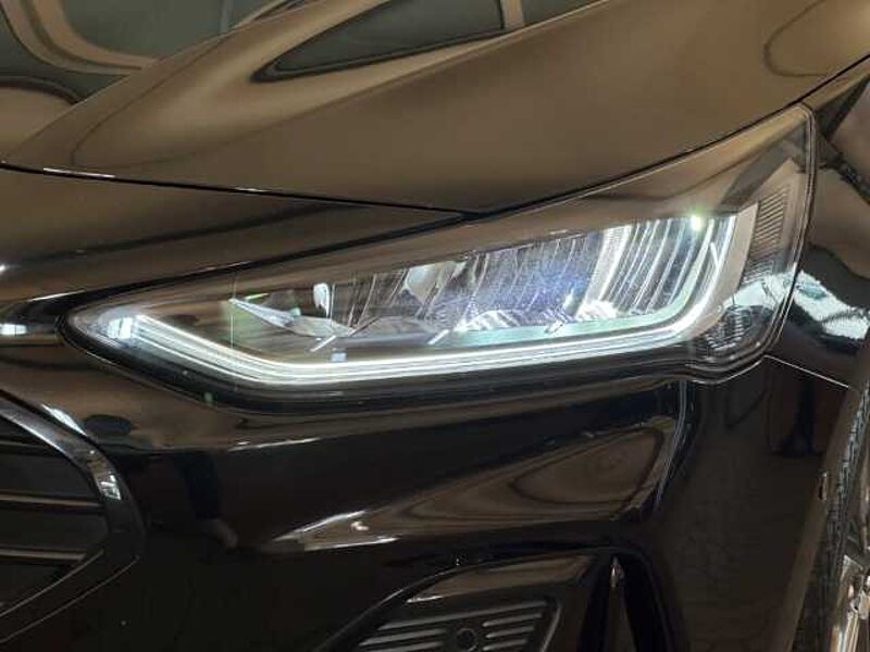 Ford Focus Turnier ST-Line X+AHK+Navi+Kamera+Key-Free