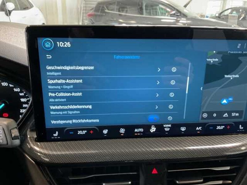 Ford Focus ST-Line+LED+Kamera+Head-UP+Navi+Keyless GO