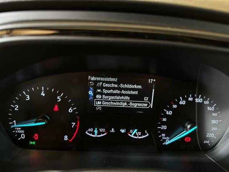 Ford Focus Turnier ST-Line+Navi+PDC+Key-Free+Klima