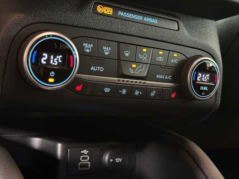 Ford Kuga Titanium+Automatik+Navi+Kamera+Key-Free