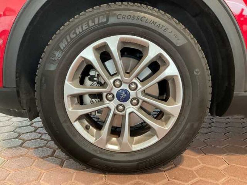 Ford Kuga Titanium+Automatik+elek. AHK+KeyFree+Kamera