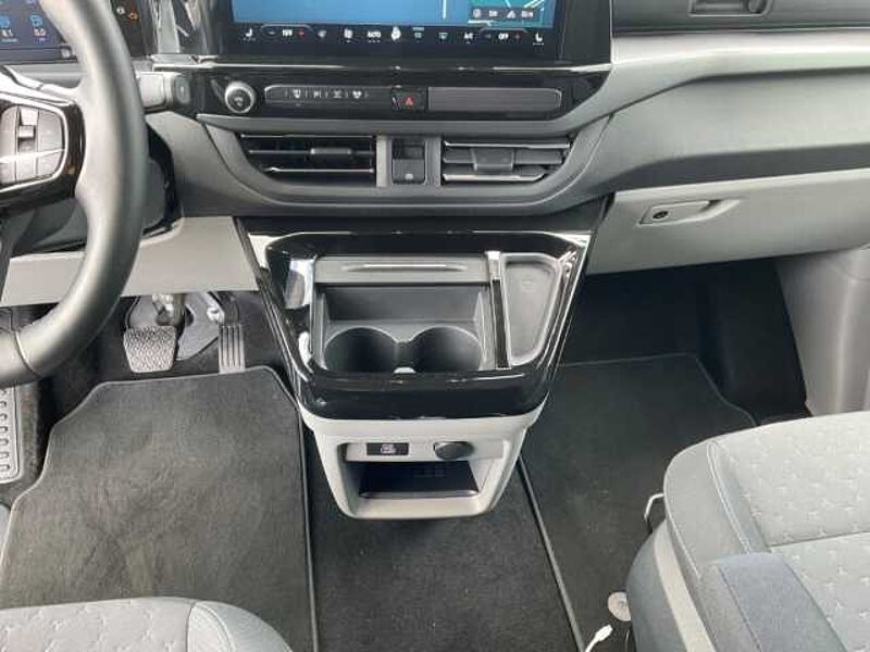 Ford Tourneo Custom 320 L1 Titanium 8 Sitzer Limeted