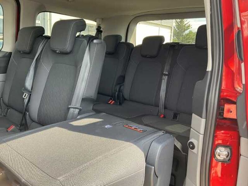 Ford Tourneo Custom 320 L1 Titanium 8 Sitzer Limeted