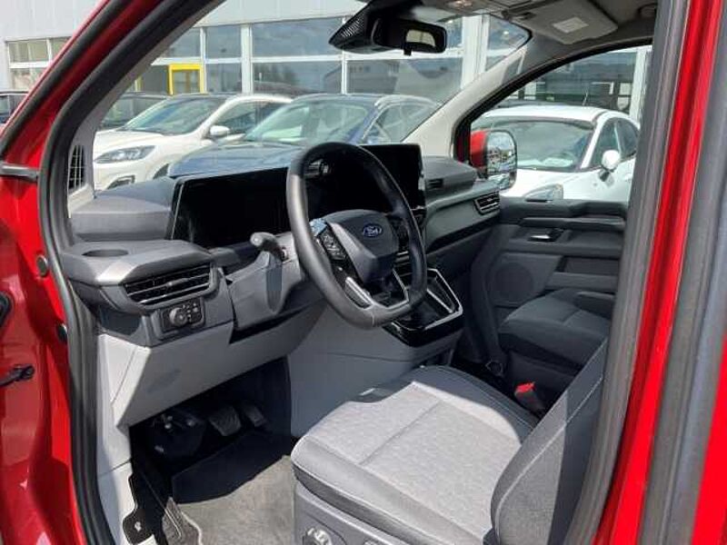 Ford Tourneo Custom 320 L1 Titanium 8 Sitzer Limeted