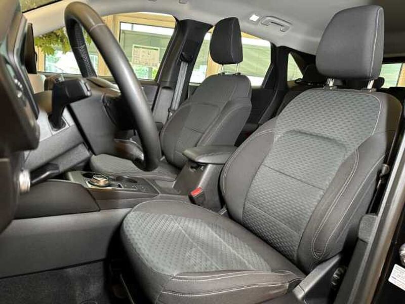 Ford Kuga Cool&Connect+Automatik+Navi+PDC+Sitzheizung