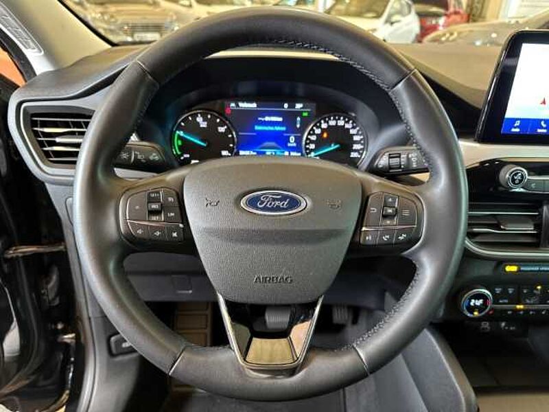 Ford Kuga Cool&Connect+Automatik+Navi+PDC+Sitzheizung