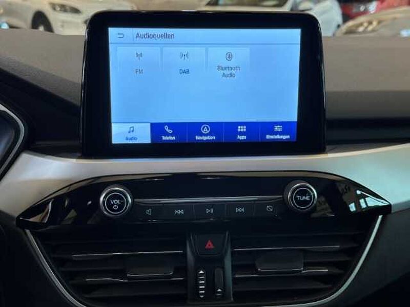 Ford Kuga Cool&Connect+Automatik+Navi+PDC+Sitzheizung
