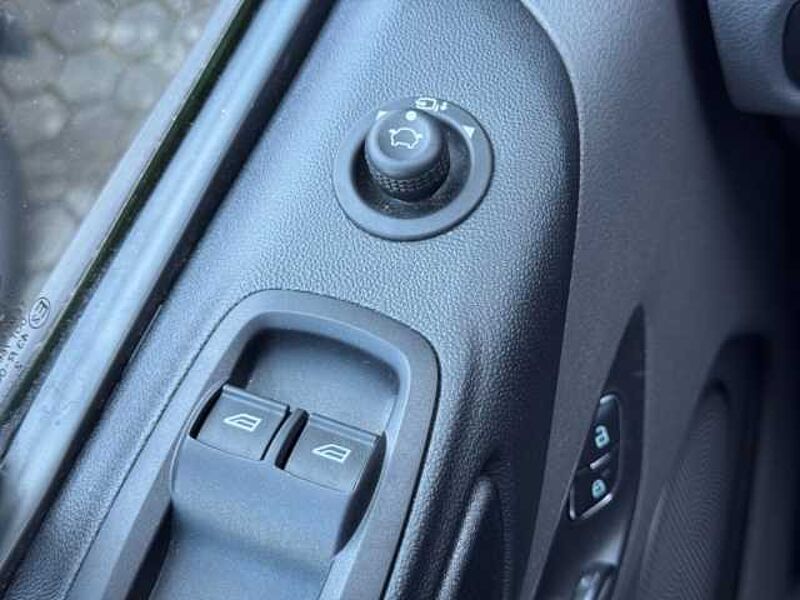 Ford Transit Custom Kombi 320 L2 Trend 8-Sitzer+Klima+Rückfahrkam.