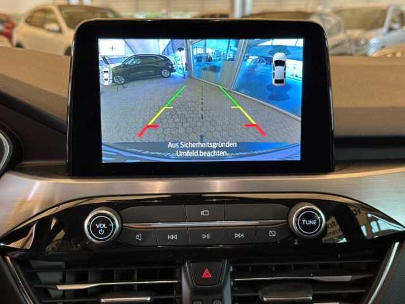 Ford Kuga Titanium+AHK+Rückfahrkamera+Navi+Key-Free