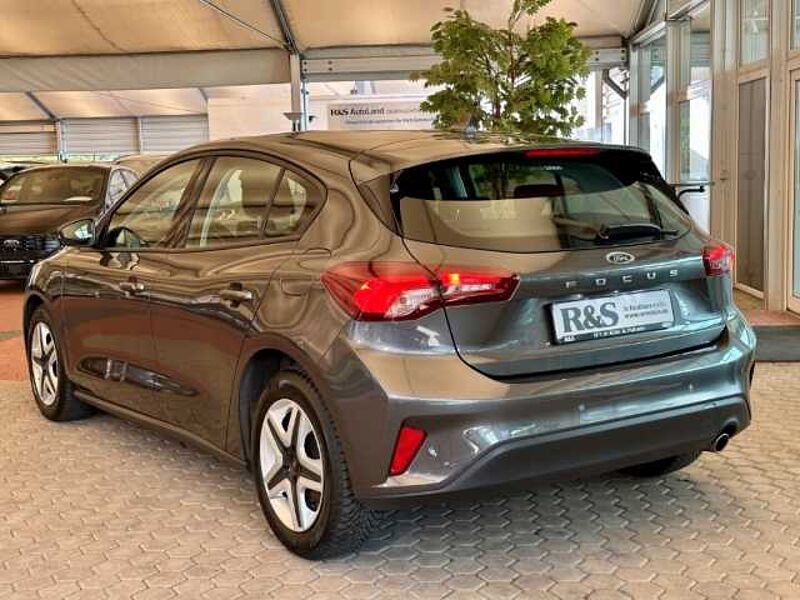 Ford Focus Cool&Connect+PDC+Klima+Lenkradheizung