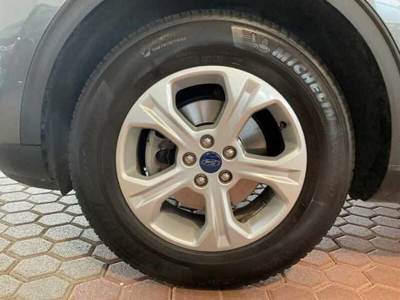 Ford Kuga Cool&Connect+Navi+elek. AHK+KeylessGO+Tempomat