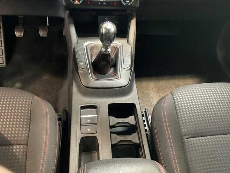 Ford Kuga ST-Line+KeyFree+Kamera+Sitzheizung+Navi