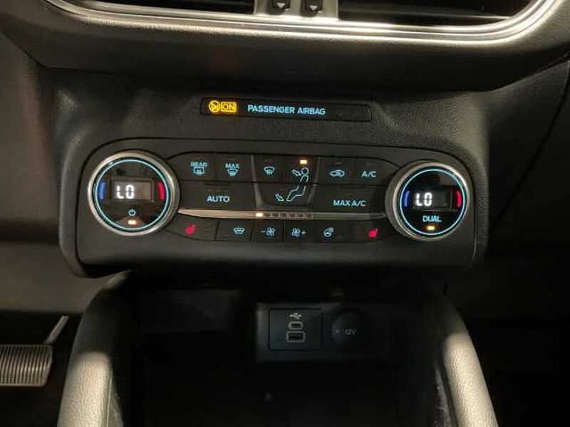 Ford Kuga Vignale AWD+Head-UP+LED+B&O+Standheiz. +Kamera