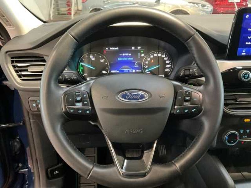 Ford Kuga Plug-In Hybrid 2.5 Cool & Connect NAVI. + PDC. Sitzheizung