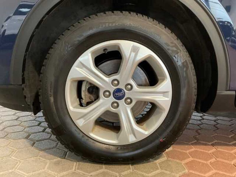 Ford Kuga Plug-In Hybrid 2.5 Cool & Connect NAVI. + PDC. Sitzheizung