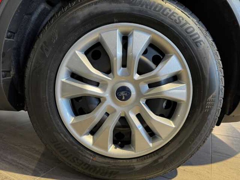 Ford Kuga Cool & Connect Automatik+Park-Pilot vo. /hi.