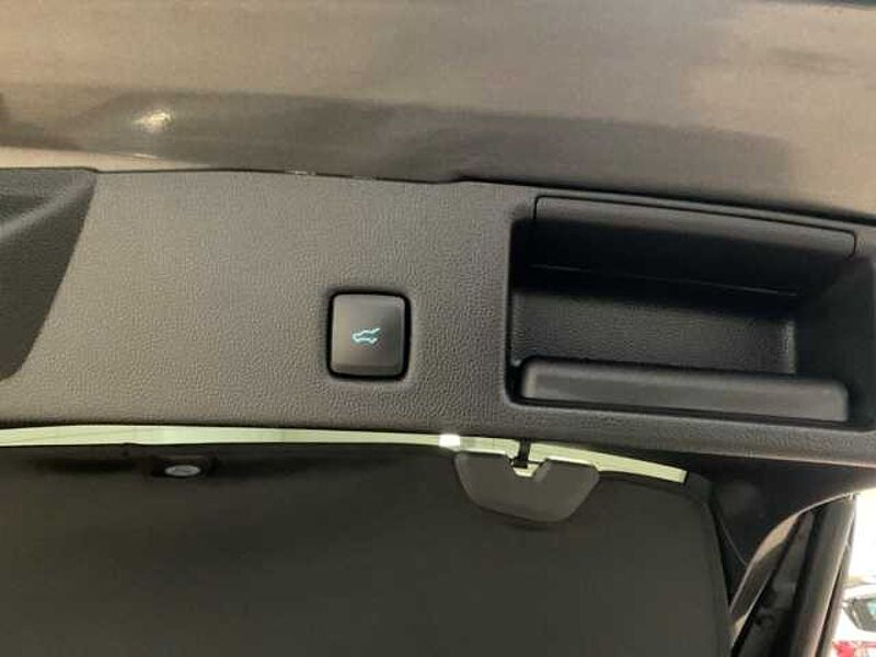 Ford Kuga ST-Line X PHEV+Navi+LED+B&O+KeyFree+Kamera