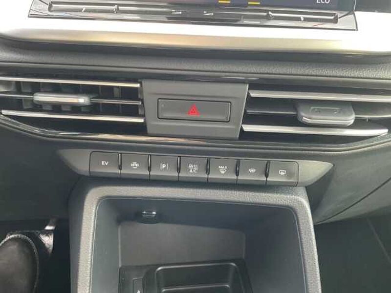 Ford Tourneo Connect PHEV Titanium+Kamera+KeyFree