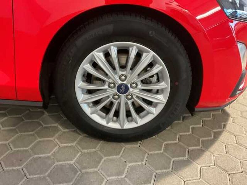 Ford Focus Titanium Turnier+KeyFree+Navi+Tempomat