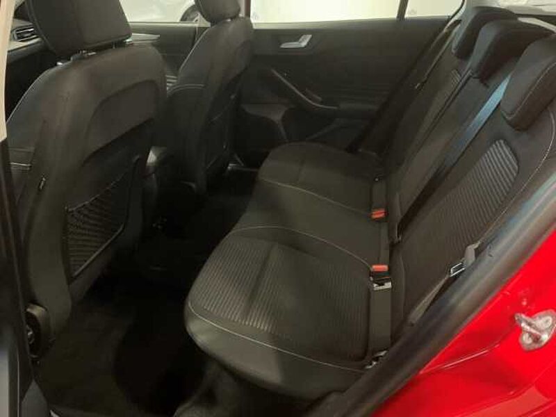 Ford Focus Titanium Turnier+KeyFree+Navi+Tempomat