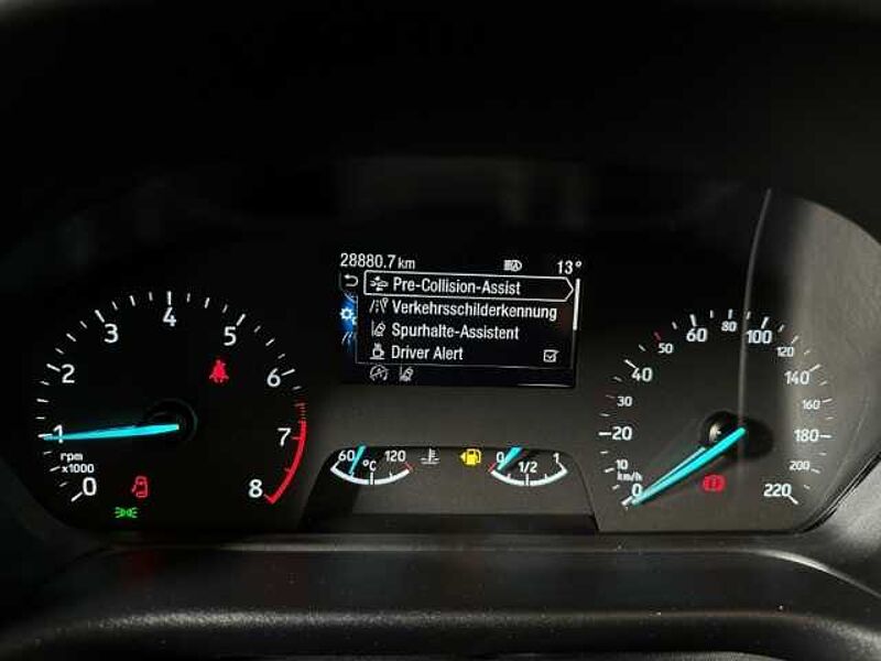 Ford Fiesta Titanium+Rückfahrkamera+Winter-P. +Tempo