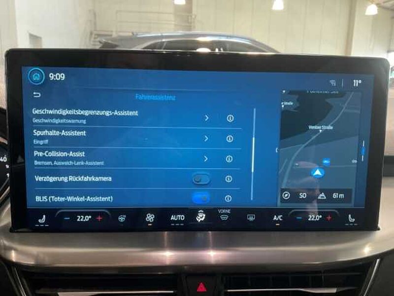 Ford Focus Titanium+Navi+LED+Kamera+KeylessGO+Sitzheizung