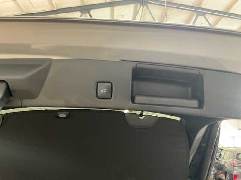 Ford Kuga ST-Line X PHEV+elek. AHK+LED+B&O+Navi+Kamera