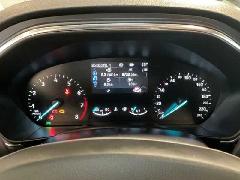 Ford Focus Titanium Winter-P. RÜCKF. PDC. NAVI. Allwetterreifen