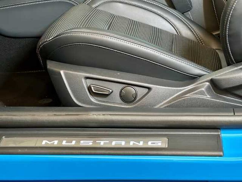 Ford Mustang Fastback 5.0 V8 GT+Automatik+Kamera+B&O